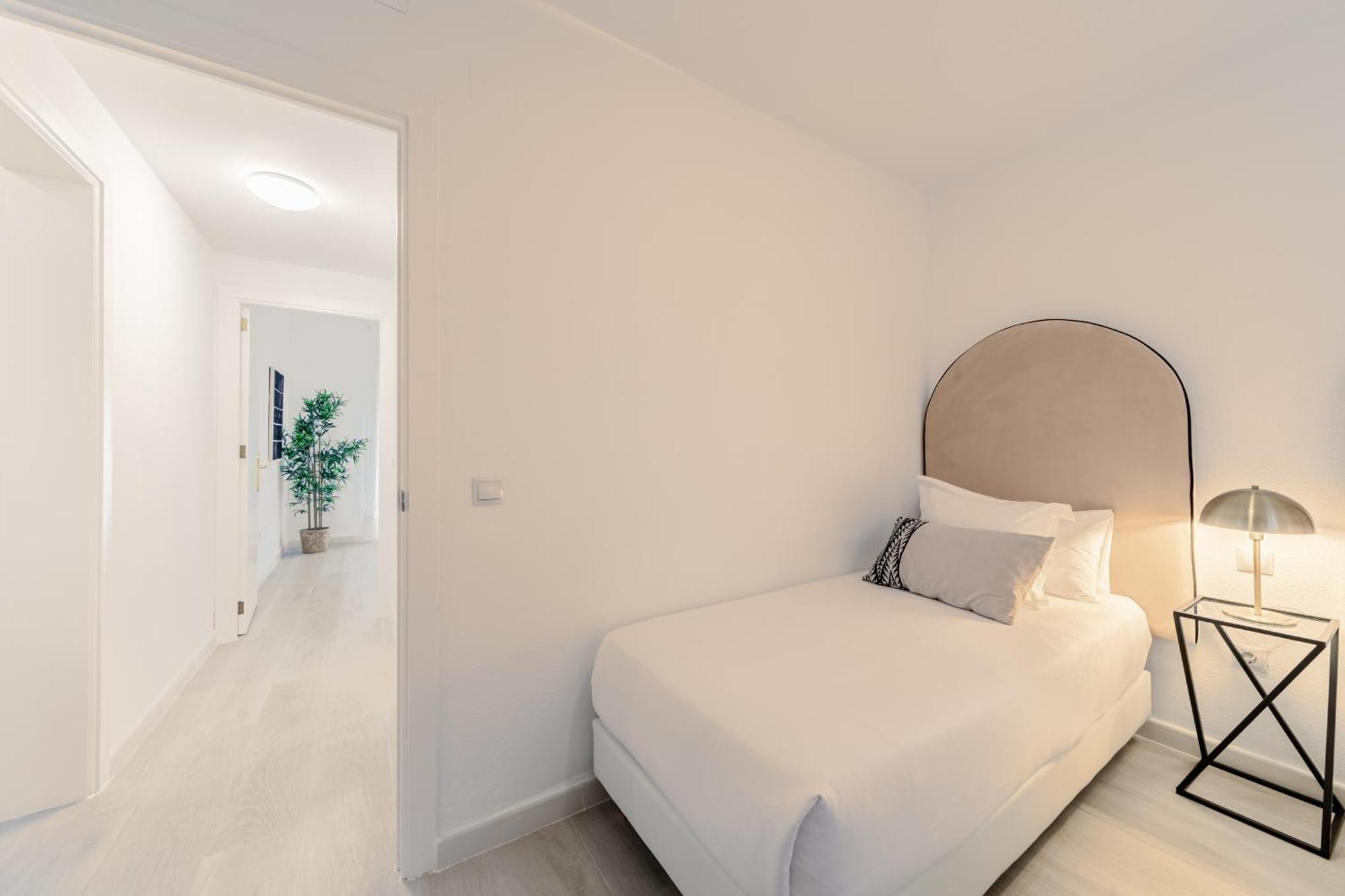 Isg Apartments Becquer Free Parking Inside The Building Sevilla Exteriér fotografie