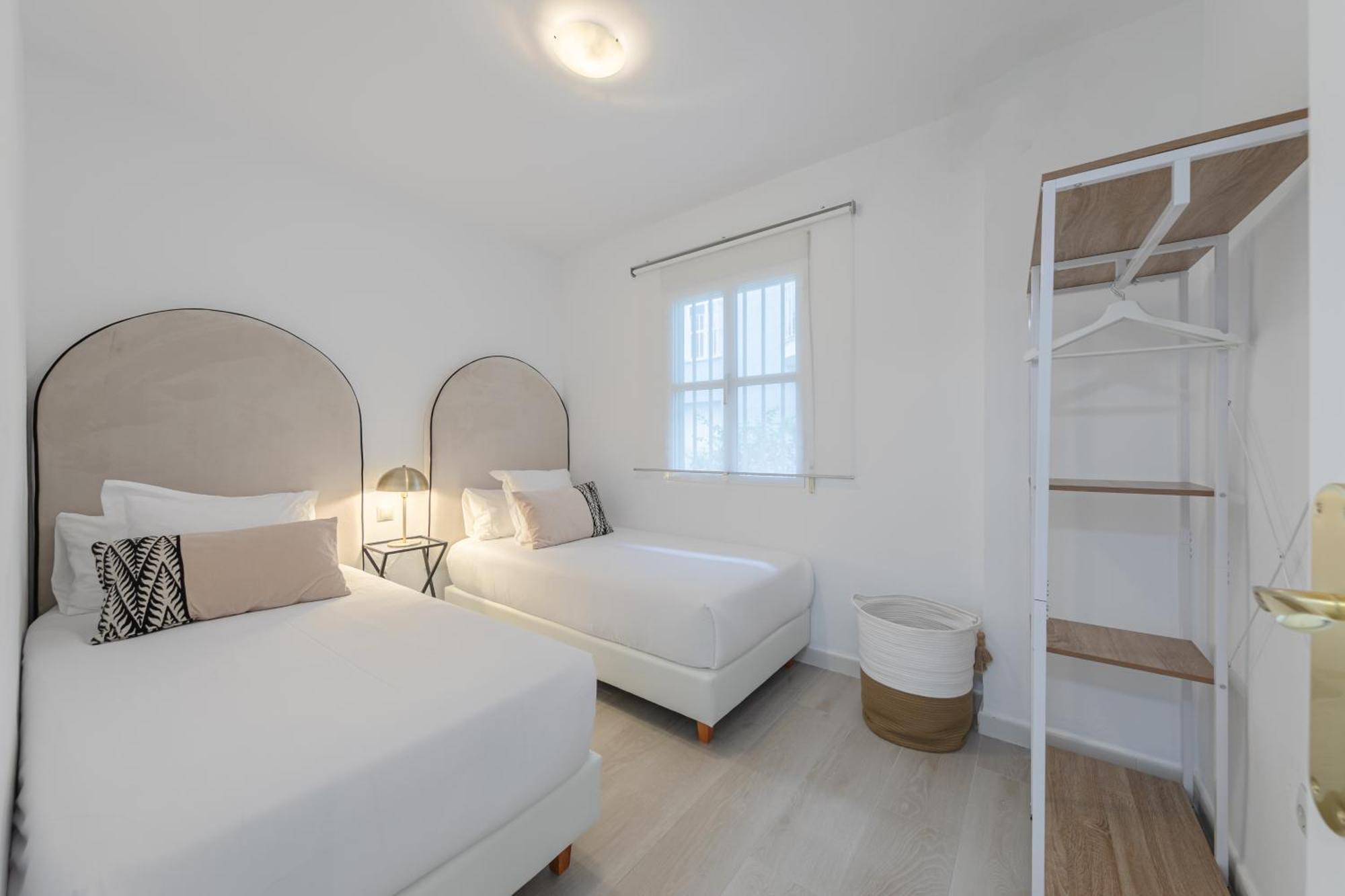 Isg Apartments Becquer Free Parking Inside The Building Sevilla Exteriér fotografie