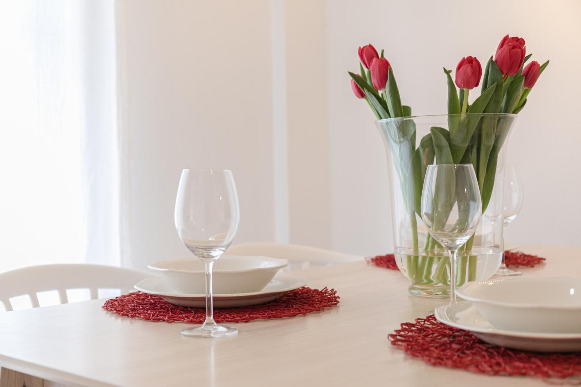 Isg Apartments Becquer Free Parking Inside The Building Sevilla Exteriér fotografie