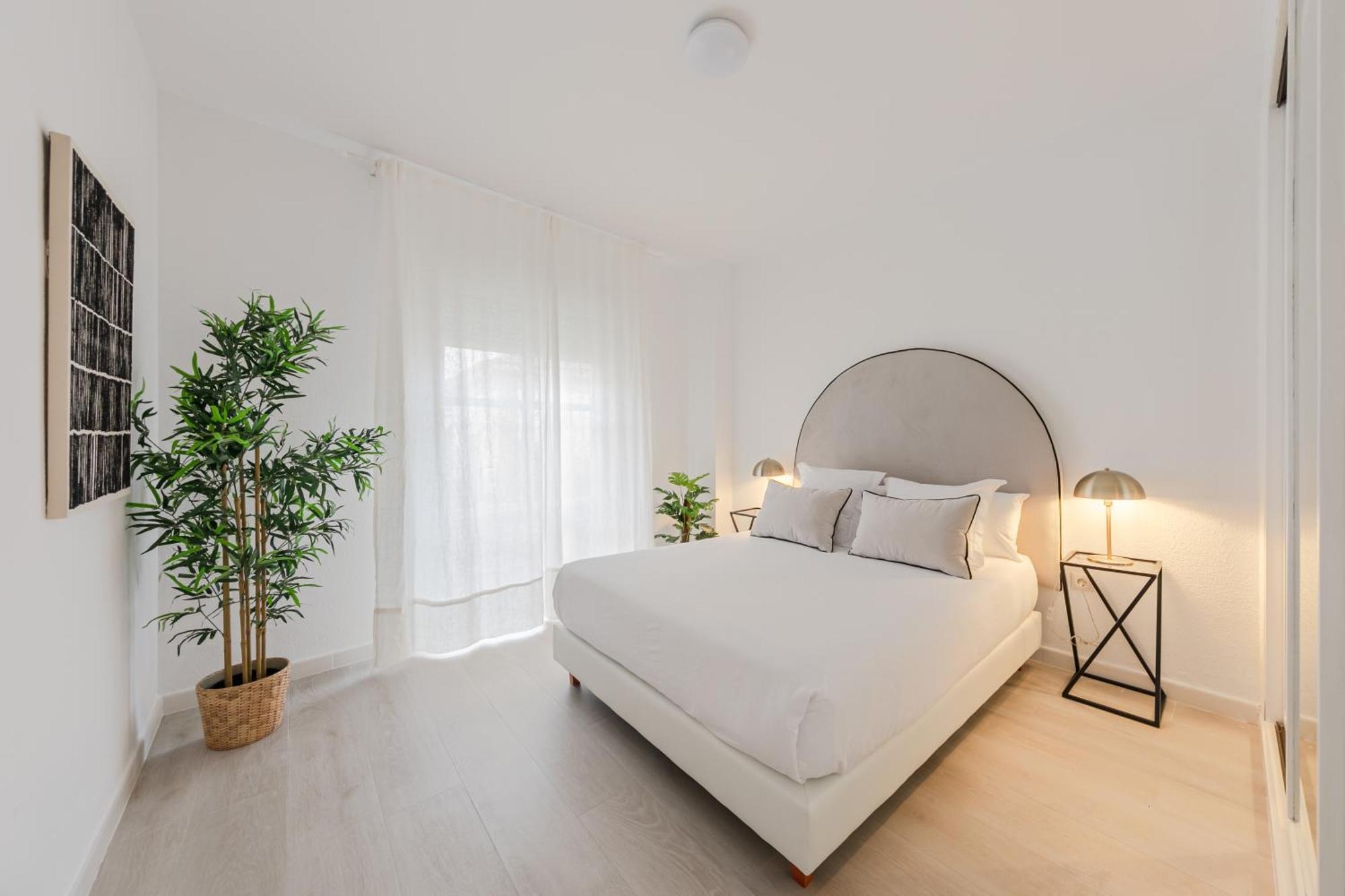 Isg Apartments Becquer Free Parking Inside The Building Sevilla Exteriér fotografie